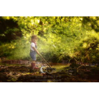 Babyfotografie Kinderfotografie Saar Pfalz Outdoor Bach Spielen Kind Wald Lichtung Natur